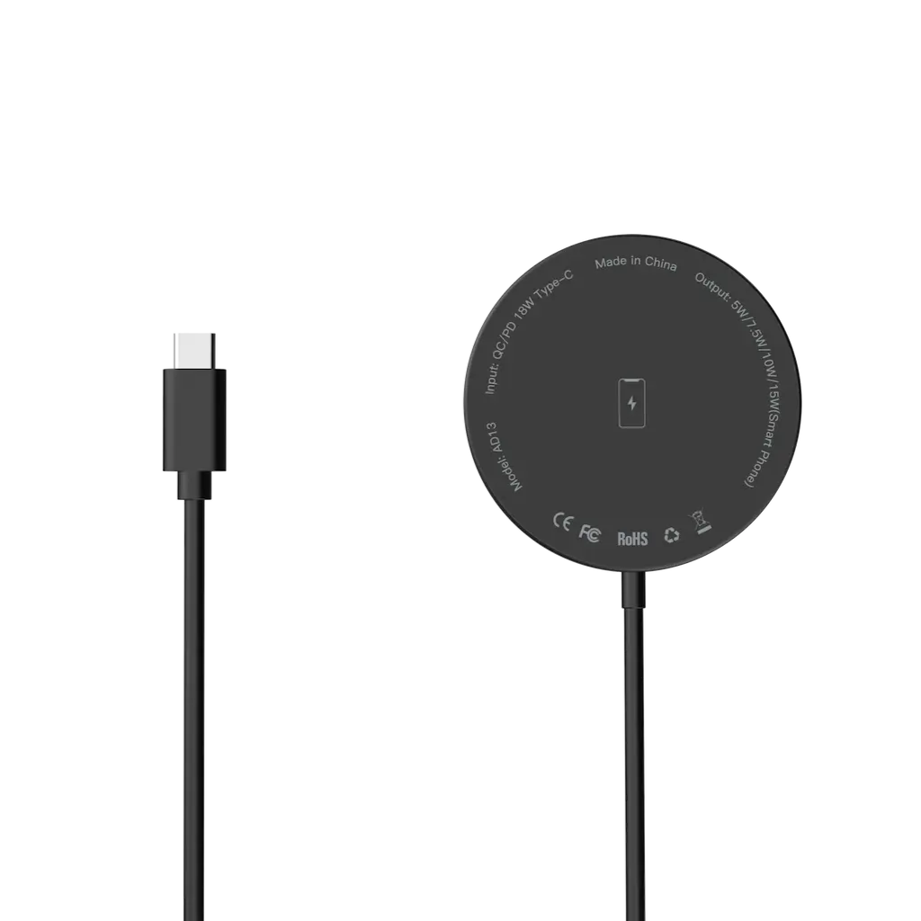 Sidevisning af AD13 oplader monteret på iPhone