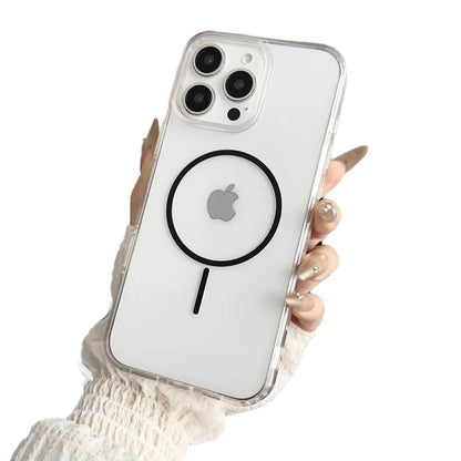 Nærbillede af iPhone MagSafe cover – transparent med sort ring og beskyttende kanter.